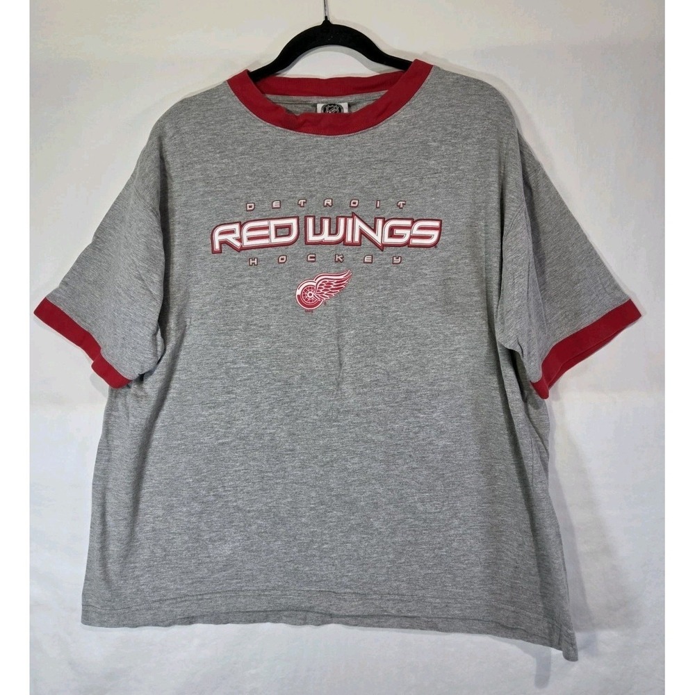 NHL Detroit Red Wings T-Shirt Mens XL Gray w Red Trim Hockey Graphic Ringer Tee